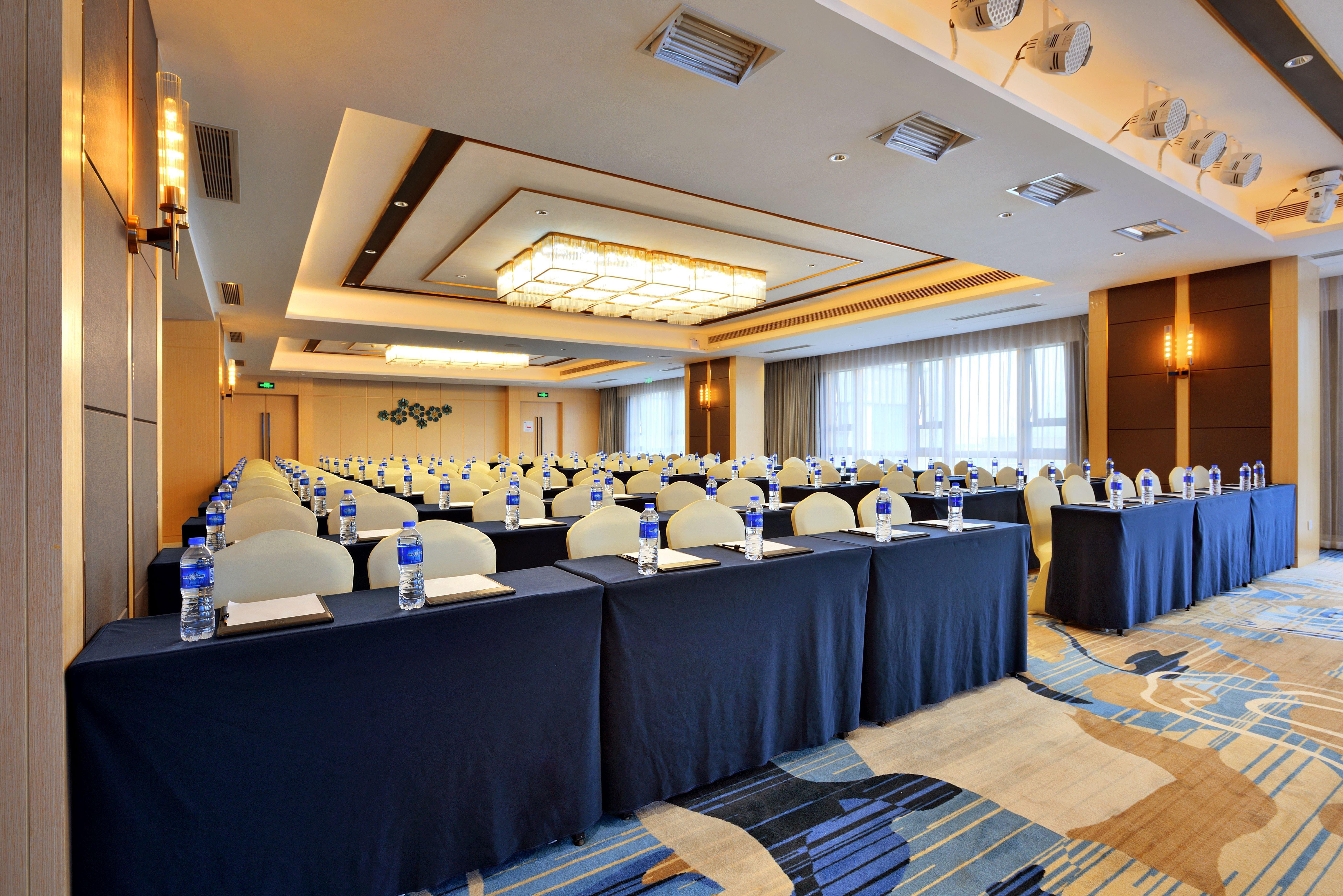 Holiday Inn Express Chengdu Tianhe By Ihg Pixian 외부 사진